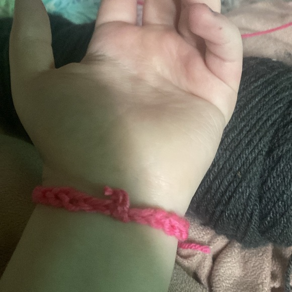 Pink bracelet - Picture 4 of 4